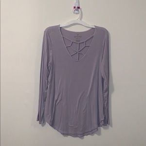 American Eagle Long Sleeve shirt